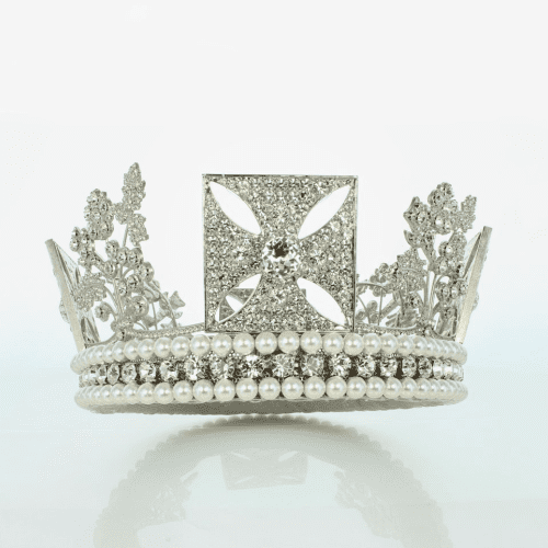 The queen’s diamond diadem was originally created in 1820 for the coronation of King George IV. The diadem is worn by queens and queen consorts to the State Openings of the Parliament.